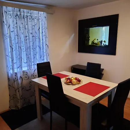 Apartment Downtown *